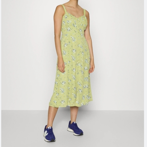 Abercombie & Fitch Green Floral Button Front Midi Dress Size Medium - Picture 1 of 7